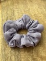 Gumka do włosów typu Scrunchie z lnu lawenda LINEN