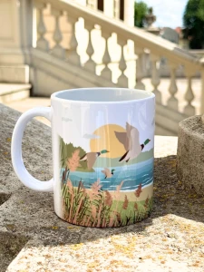 Ceramiczny kubek  z motywem jezior Mazury pojemność 330 ml 